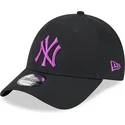 cepur-izliekta-melns-regulejams-9forty-league-essential-no-new-york-yankees-mlb-no-new-era
