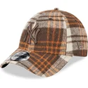 cepur-izliekta-bruns-regulejams-9forty-check-no-new-york-yankees-mlb-no-new-era