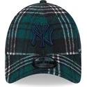 cepur-izliekta-zals-regulejams-9forty-check-no-new-york-yankees-mlb-no-new-era