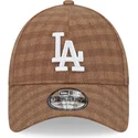 verstellbare-braune-9forty-flanell-kappe-mit-gebogenem-schirm-der-los-angeles-dodgers-mlb-von-new-era