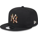 czarna-czapka-z-daszkiem-snapback-z-brazowym-logo-9fifty-seasonal-infill-new-york-yankees-mlb-od-new-era