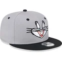 gorra-plana-gris-y-negra-snapback-9fifty-de-bugs-bunny-looney-tunes-de-new-era