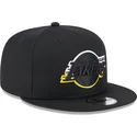 cepur-plakana-melns-snapback-9fifty-split-no-los-angeles-lakers-nba-no-new-era
