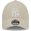 cepur-izliekta-bess-regulejams-9forty-teddy-no-new-york-yankees-mlb-no-new-era