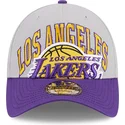 cepur-izliekta-peleks-regulejama-lente-9twenty-tip-off-2023-no-los-angeles-lakers-nba-no-new-era