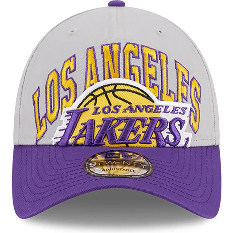 szara-i-fioletowa-regulowana-czapka-z-daszkiem-9twenty-tip-off-2023-los-angeles-lakers-nba-new-era