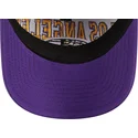 gorra-curva-gris-y-violeta-ajustable-9twenty-tip-off-2023-de-los-angeles-lakers-nba-de-new-era