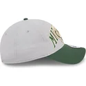 regulowana-szara-i-zielona-czapka-z-zakrzywionym-daszkiem-9twenty-tip-off-2023-milwaukee-bucks-nba-od-new-era