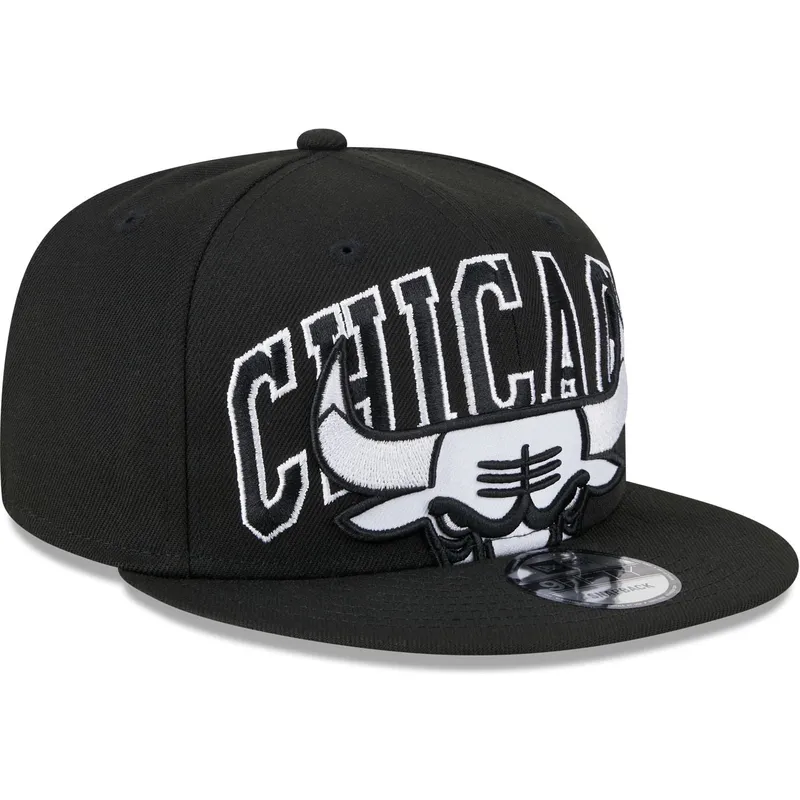 cepur-plakana-melns-snapback-9fifty-tip-off-2023-no-chicago-bulls-nba-no-new-era