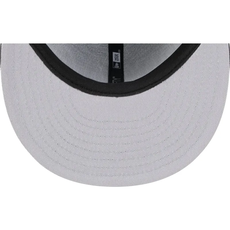 cepur-plakana-melns-snapback-9fifty-tip-off-2023-no-chicago-bulls-nba-no-new-era