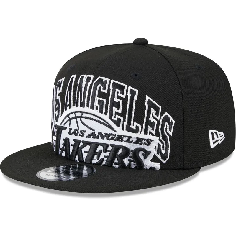 schwarze-flache-snapback-kappe-9fifty-tip-off-2023-der-los-angeles-lakers-nba-von-new-era