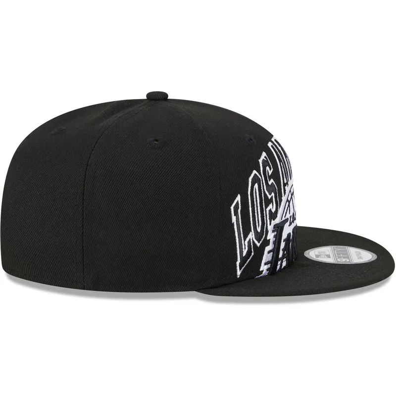 cepur-plakana-melns-snapback-9fifty-tip-off-2023-no-los-angeles-lakers-nba-no-new-era cepur-plakana-melns-snapback-9fifty-tip-off-2023-no-los-angeles-lakers-nba-no-new-era