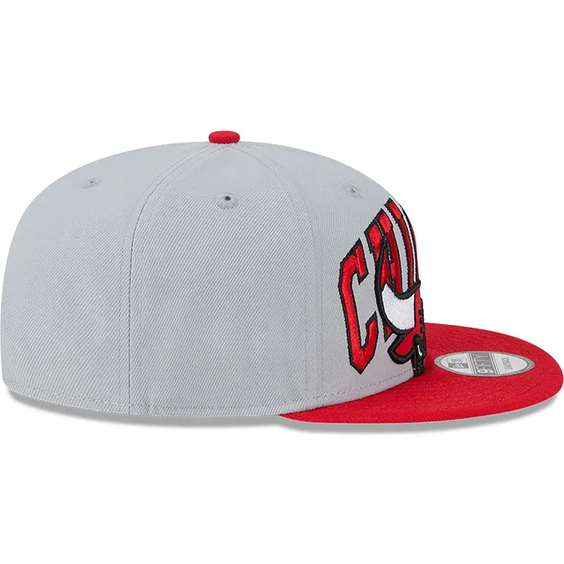cepur-plakana-peleks-snapback-9fifty-tip-off-2023-no-chicago-bulls-nba-no-new-era
