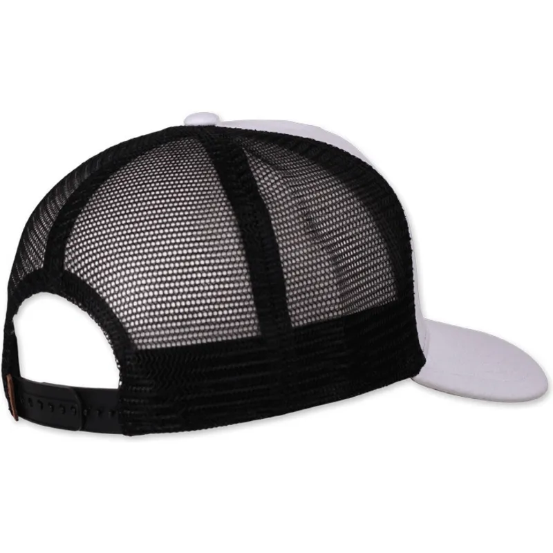 cap-izliekta-white-snapback-no-djinns