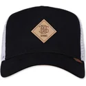 cap-izliekta-black-snapback-no-djinns