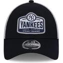 cepur-izliekta-truckeris-tumsi-zils-snapback-9forty-stretch-snap-tab-no-new-york-yankees-mlb-no-new-era