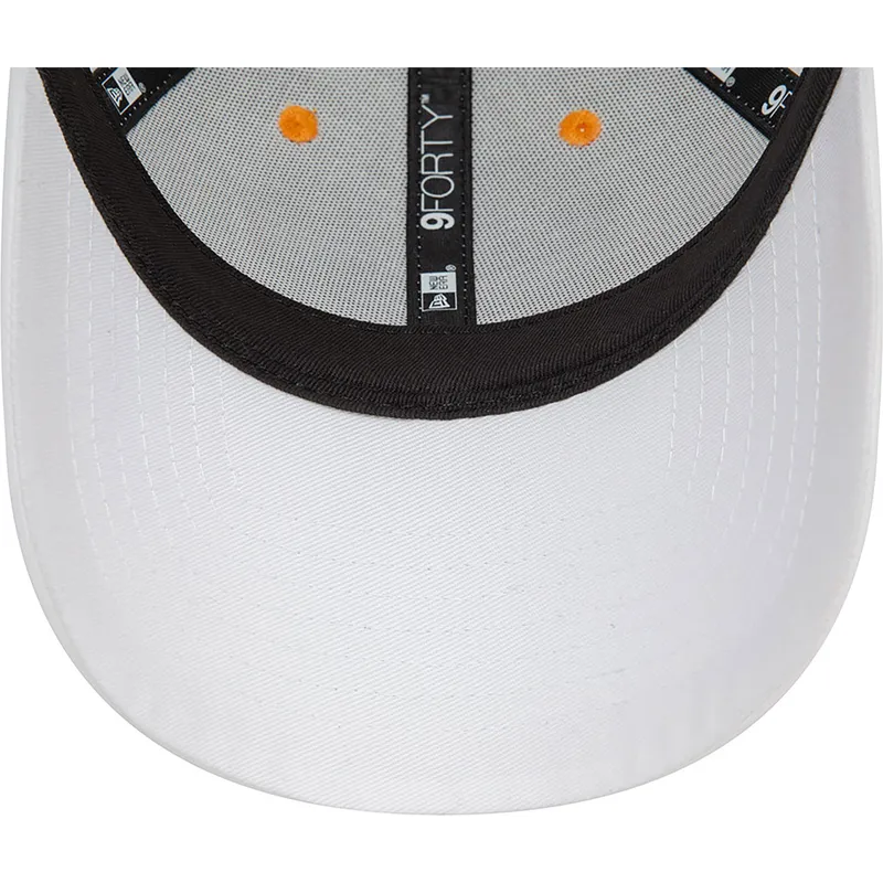 cepur-izliekta-balts-regulejams-9forty-contrast-piping-no-mclaren-racing-formula-1-no-new-era