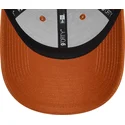 cepur-izliekta-bruns-regulejams-9forty-essential-no-new-era