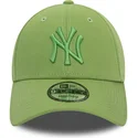 cepur-izliekta-zals-regulejams-9forty-league-essential-no-new-york-yankees-mlb-no-new-era