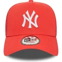 new-era-new-york-yankees-mlb-a-frame-league-essential-rote-trucker-cap