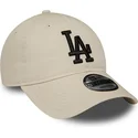 gorra-curva-beige-ajustable-con-logo-negro-9twenty-league-essential-de-los-angeles-dodgers-mlb-de-new-era