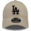 gorra-curva-beige-ajustable-con-logo-negro-9twenty-league-essential-de-los-angeles-dodgers-mlb-de-new-era