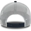 new-era-mlb-new-york-yankees-a-frame-boucle-trucker-cap-in-marineblau-und-weiss-mit-braunem-logo