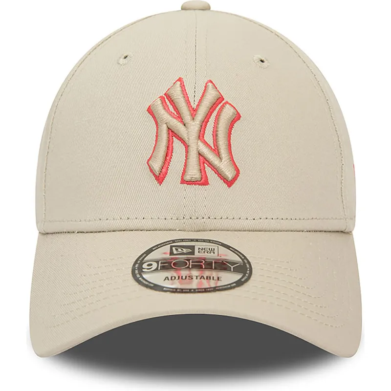 cepur-izliekta-bess-regulejams-9forty-team-outline-no-new-york-yankees-mlb-no-new-era