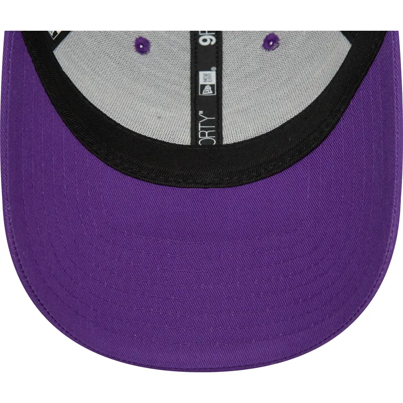 cepur-izliekta-truckeris-violets-regulejams-9forty-home-field-no-los-angeles-lakers-nba-no-new-era