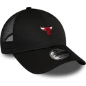 schwarze-verstellbare-9forty-home-field-trucker-kappe-der-chicago-bulls-nba-von-new-era