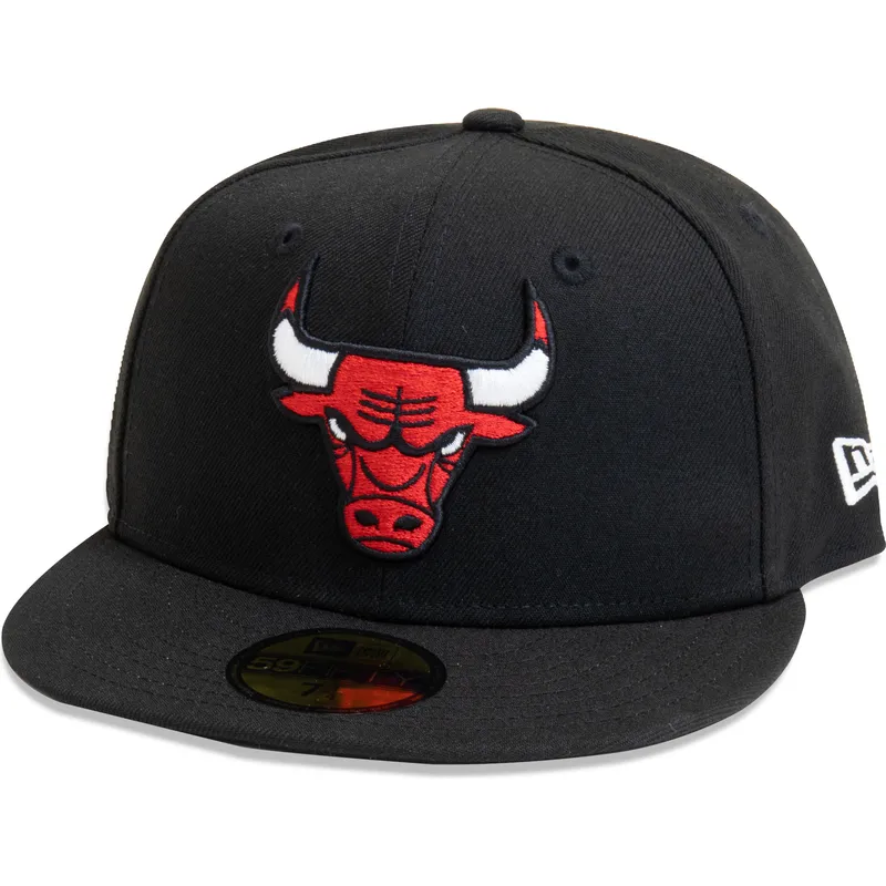 schwarze-enganliegende-59fifty-essential-flatcap-der-chicago-bulls-nba-von-new-era