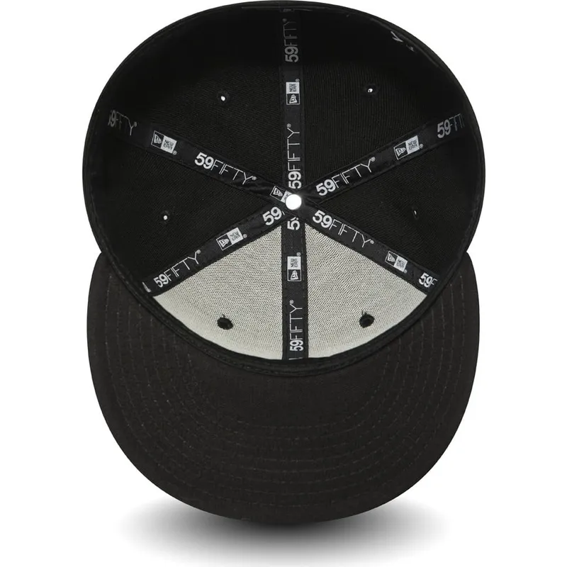 schwarze-enganliegende-59fifty-essential-flat-cap-von-new-era