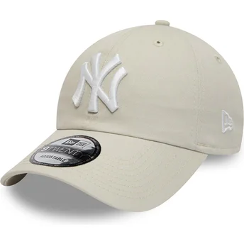 Beige verstellbare Curved Cap 9TWENTY League Essential der New York Yankees MLB von New Era