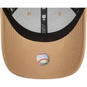 cap-izliekta-brown-adjustable-strap-claro-claro-9forty-league-essential-no-new-york-yankees-mlb-no-new-era