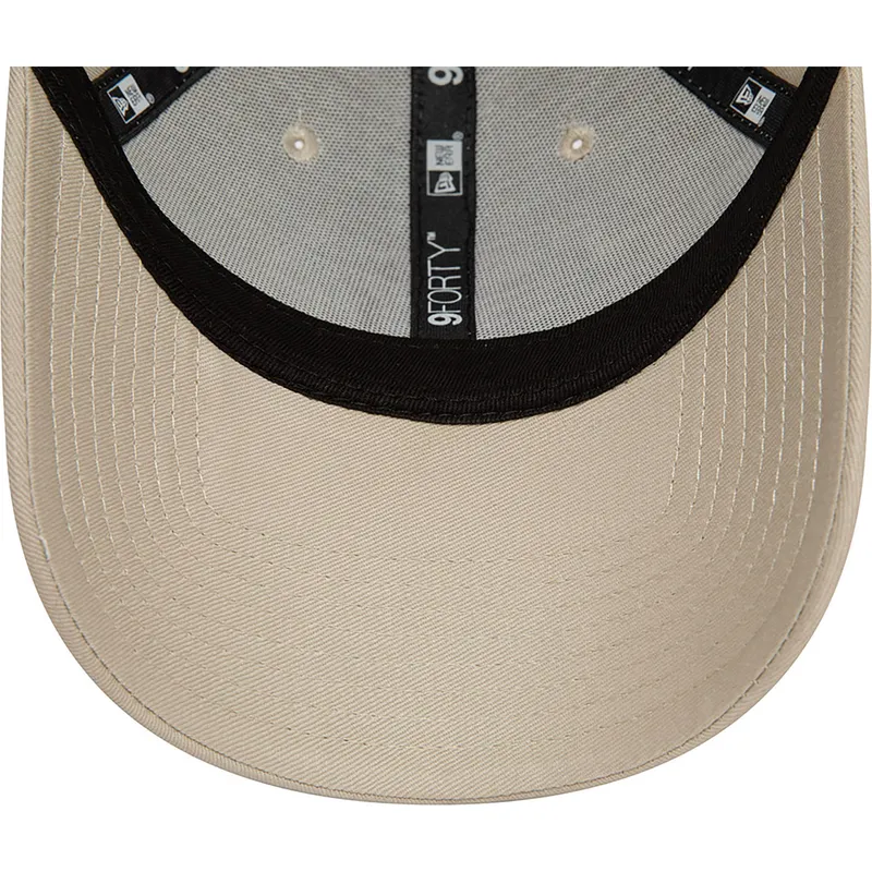 cap-izliekta-beige-adjustable-strap-9forty-seasonal-infill-no-new-york-yankees-mlb-no-new-era