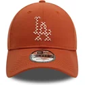 cepur-izliekta-bruns-regulejams-9forty-seasonal-infill-no-los-angeles-dodgers-mlb-no-new-era