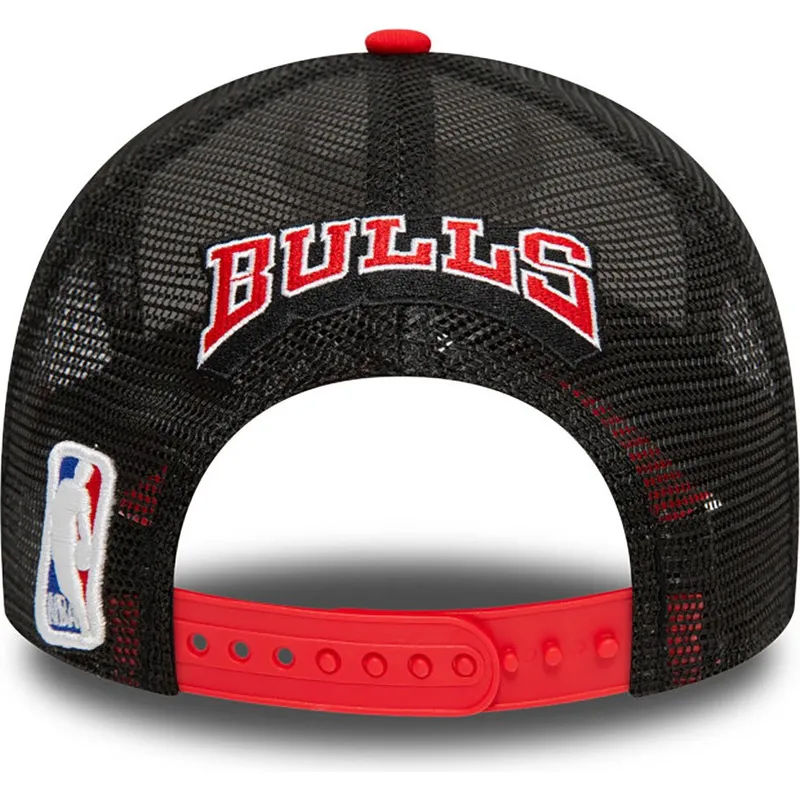 cepur-izliekta-truckeris-daudzkrasains-snapback-a-frame-no-chicago-bulls-nba-no-new-era
