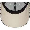 casquette-courbee-beige-et-noire-ajustable-9forty-monogram-new-york-yankees-mlb-new-era