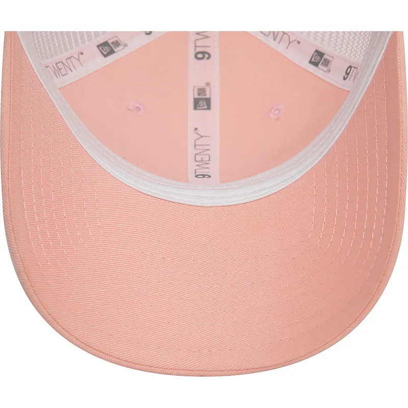 cap-izliekta-pink-adjustable-strap-9twenty-no-new-era
