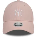 verstellbare-rosa-damenkappe-mit-gebogenem-schirm-9forty-linen-der-new-york-yankees-mlb-von-new-era