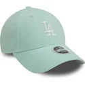 verstellbare-grune-damen-cap-mit-gebogenem-schirm-9forty-linen-los-angeles-dodgers-mlb-von-new-era