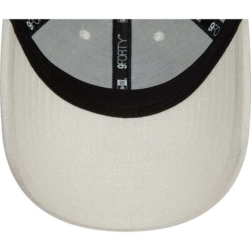 cepur-izliekta-balts-regulejams-9forty-linen-no-new-york-yankees-mlb-no-new-era