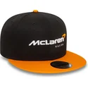 schwarze-und-orangefarbene-flache-snapback-kappe-9fifty-essentials-von-mclaren-racing-formula-1-von-new-era