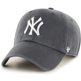 cepur-izliekta-melns-regulejams-no-new-york-yankees-mlb-no-47-brand
