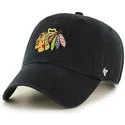 schwarze-chicago-blackhawks-nhl-clean-up-cap-mit-gebogenem-schirm-von-47-brand