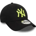 cepur-izliekta-melns-regulejams-9forty-league-essential-no-new-york-yankees-mlb-no-new-era