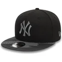 new-era-flat-brim-youth-grey-logo-9fifty-contrast-new-york-yankees-mlb-black-snapback-cap