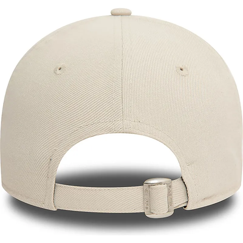 beige-verstellbare-curved-cap-9twenty-repreve-von-new-era