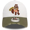 weisse-und-grune-verstellbare-curved-cap-9twenty-washed-tasmanischer-teufel-looney-tunes-von-new-era