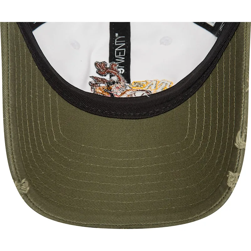 cepur-izliekta-balts-regulejams-9twenty-washed-no-tasmania-looney-tunes-no-new-era